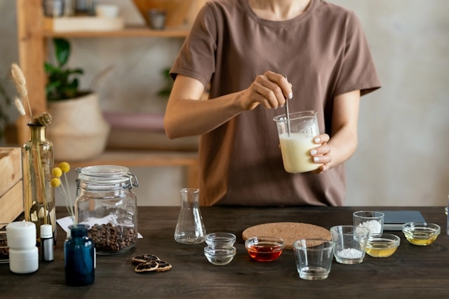 Making candles from scratch to then track with a Shopify MRP