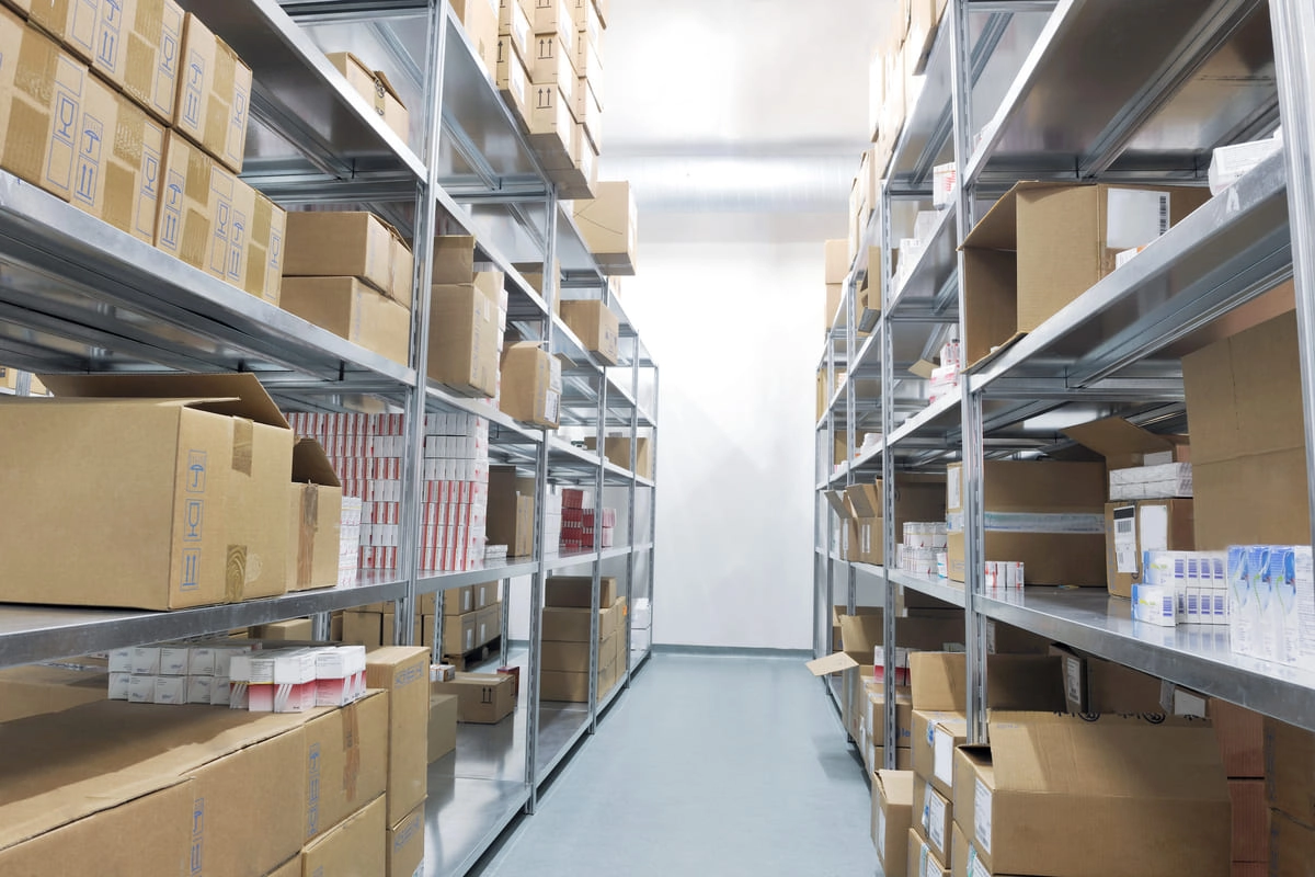 Healthy stocked warehouse by using safety stock formula